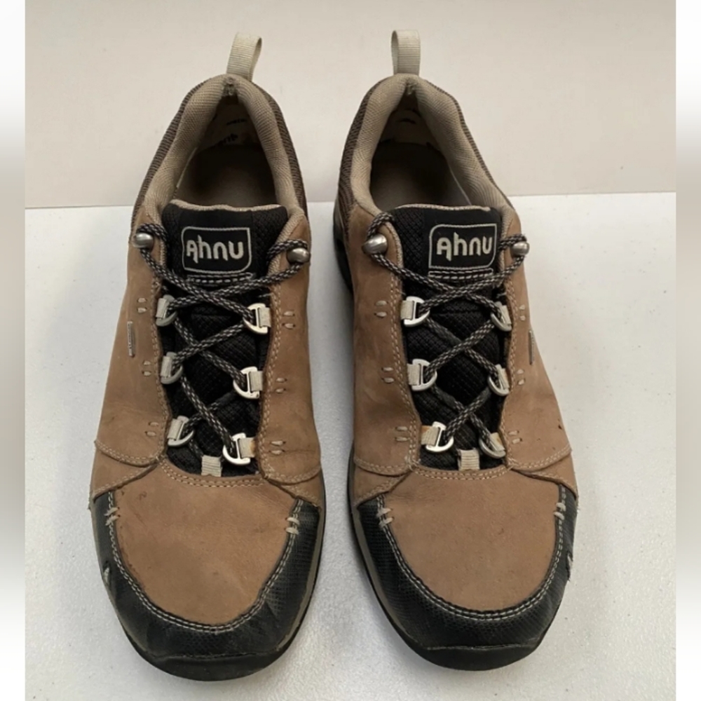Ahnu Womens Sz 9 Montara II Brown Leather Waterproof Hiking Shoes Outdoor Event